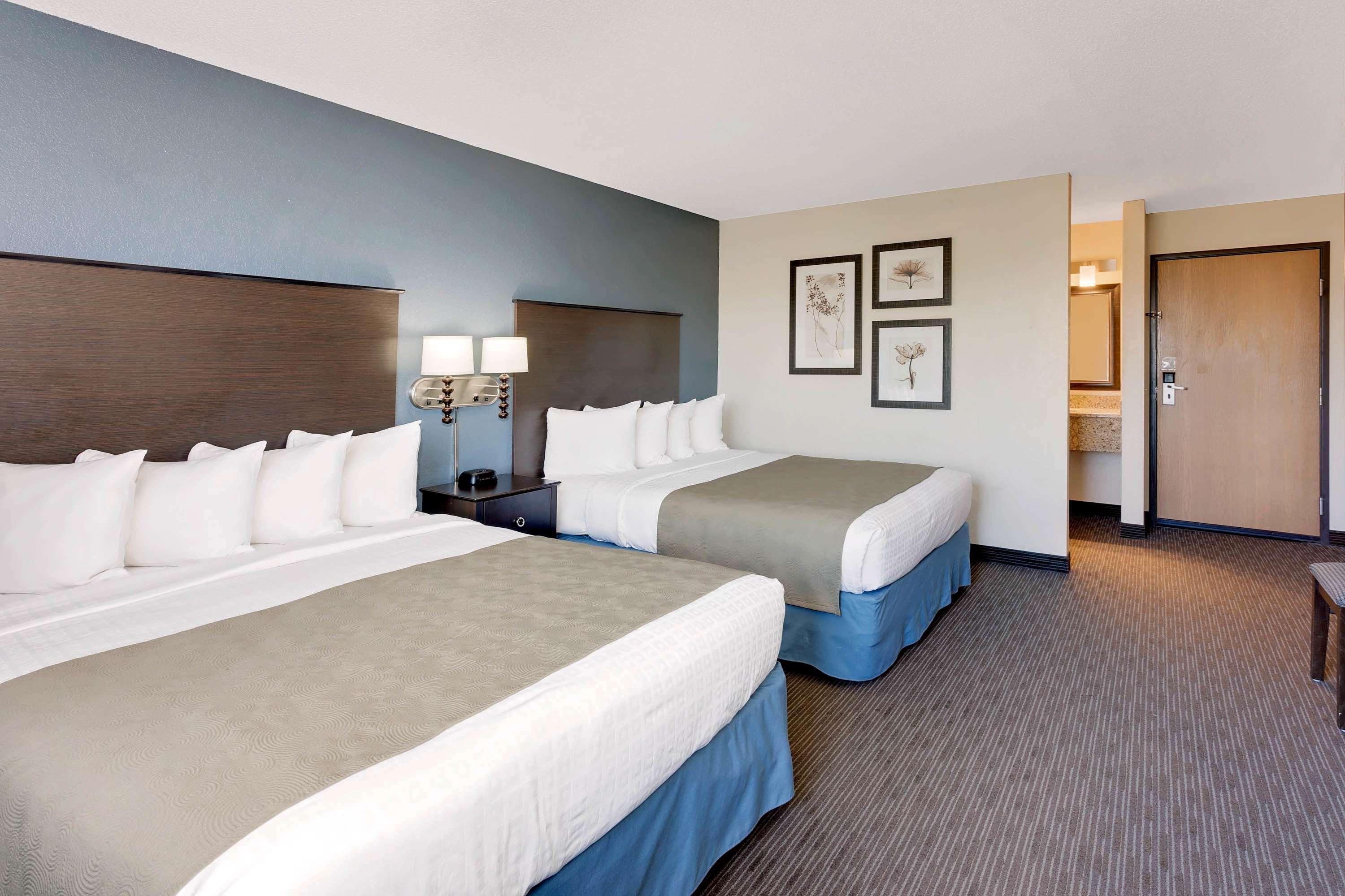 Hotel Baymont By Wyndham Owatonna Extérieur photo