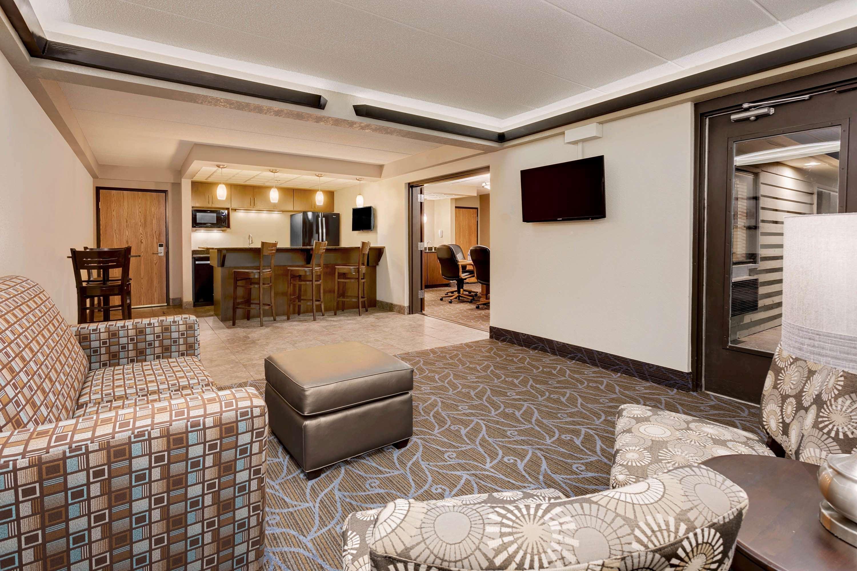 Hotel Baymont By Wyndham Owatonna Extérieur photo