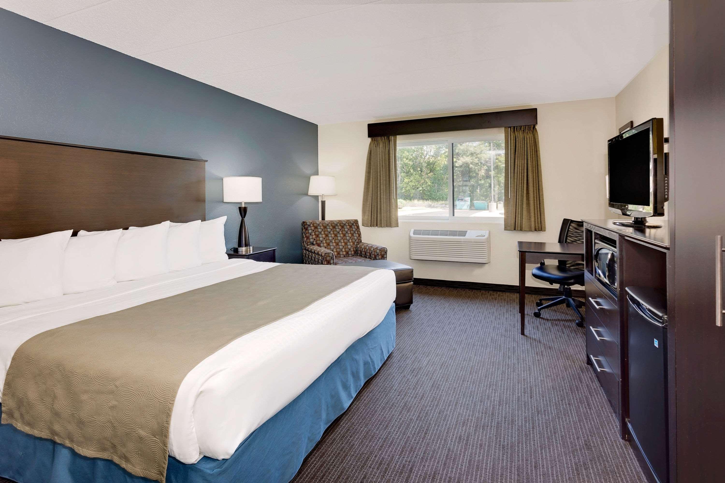 Hotel Baymont By Wyndham Owatonna Extérieur photo