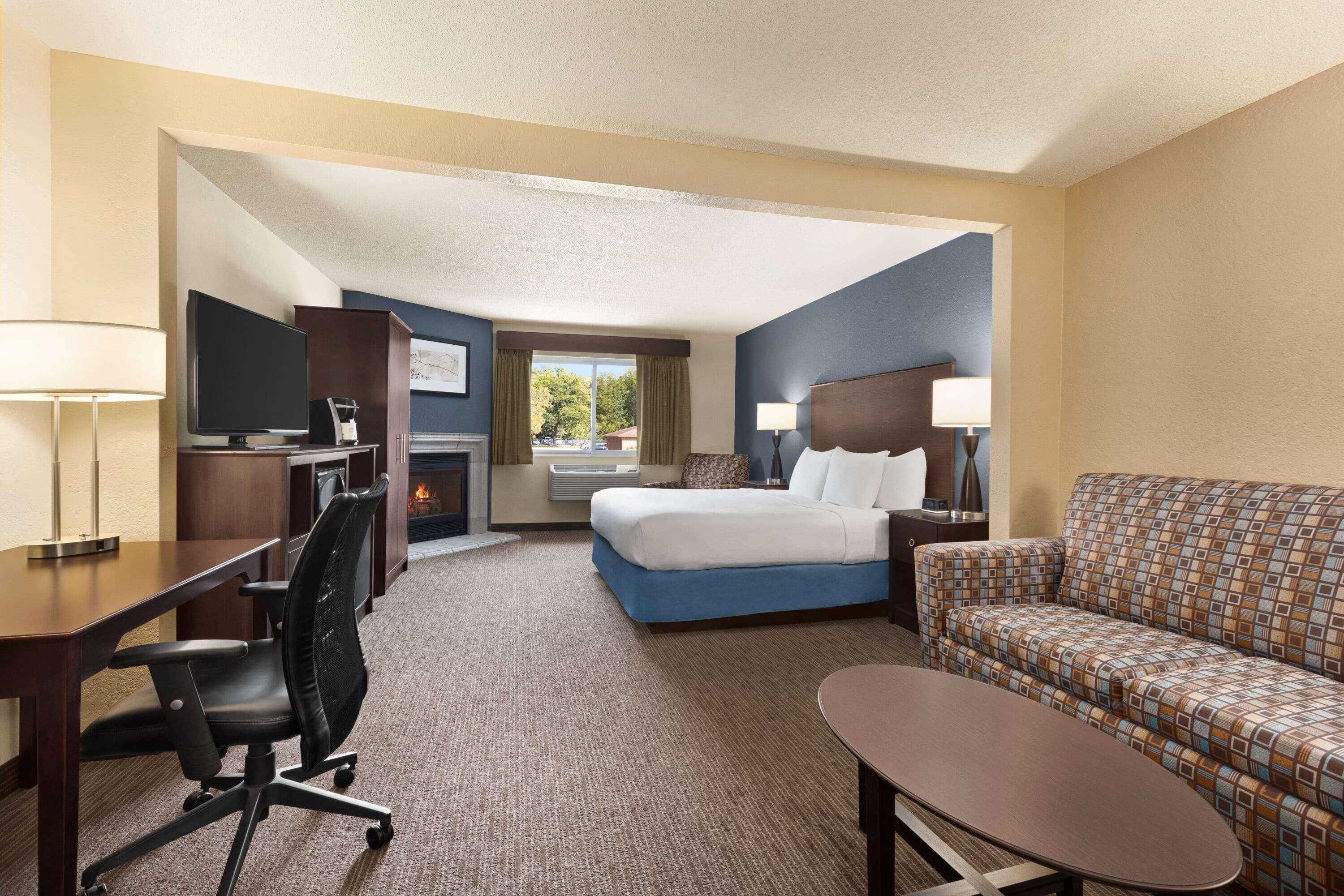 Hotel Baymont By Wyndham Owatonna Extérieur photo