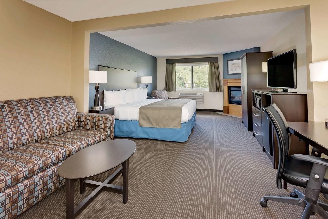 Hotel Baymont By Wyndham Owatonna Extérieur photo